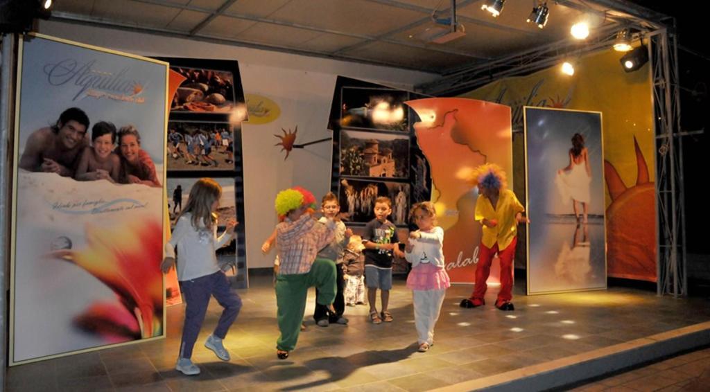 Club Esse Aquilia Beach Village Badolato Marina Dış mekan fotoğraf