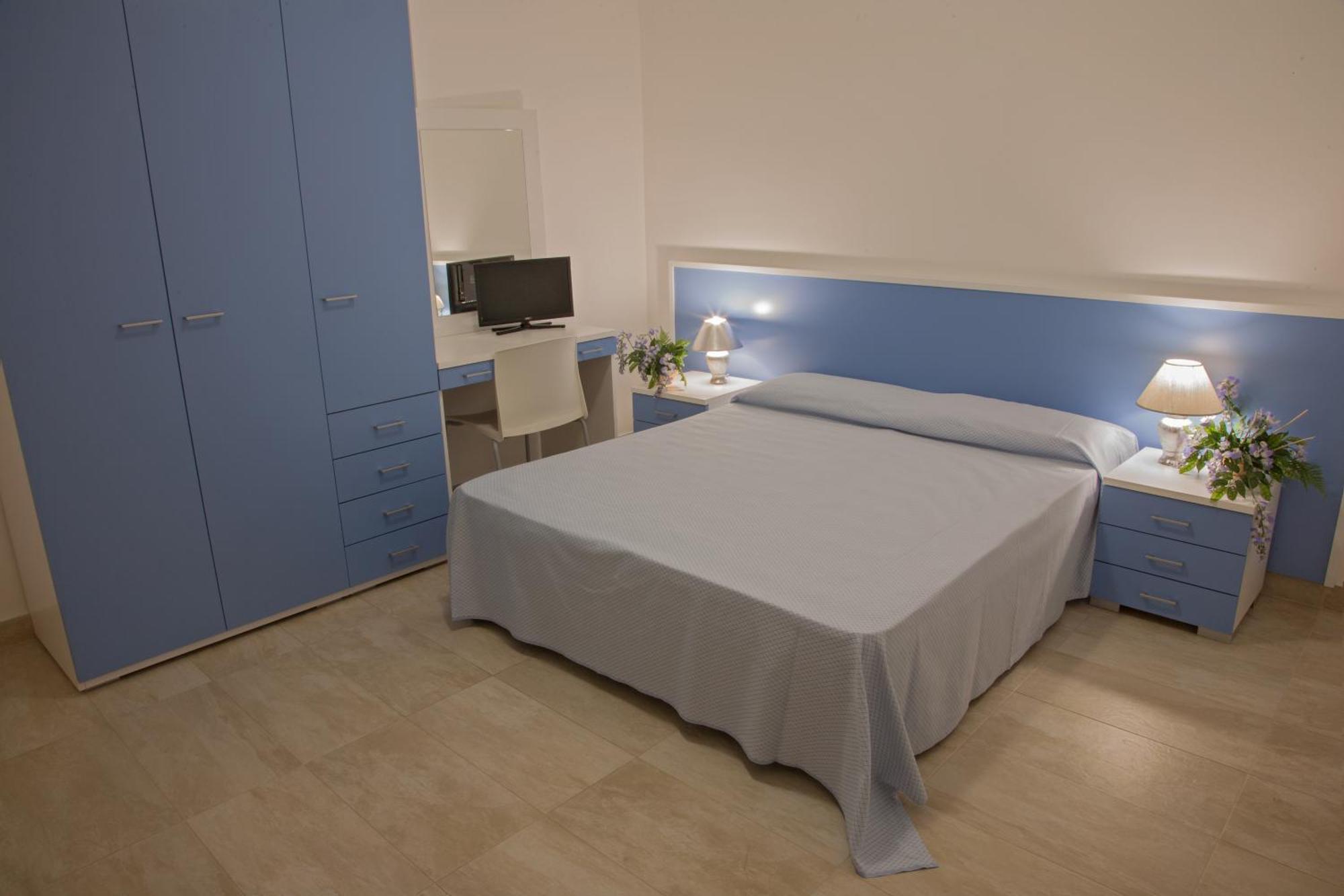 Club Esse Aquilia Beach Village Badolato Marina Dış mekan fotoğraf